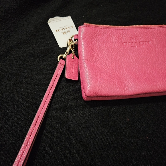 Coach Hot Pink Double Corner Zip Wristlet-NWT-Pebble Leather - Picture 9 of 11